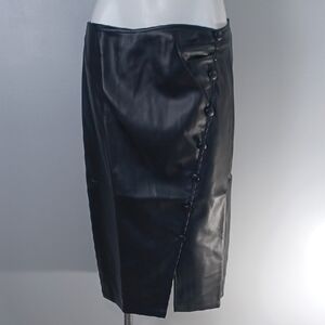 NWT - Plus size 12W black skirt. MONROE & MAIN black button-accent skirt. Classy